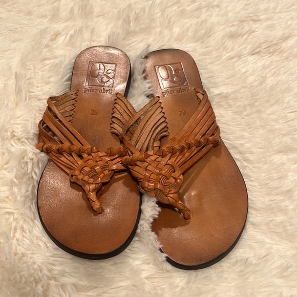 Pilar Abril Leather Thong Sandals - Picture 1 of 4